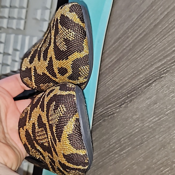 Rothys Lounge Loafer in Metallic Cat size 8.5 - Picture 2 of 10